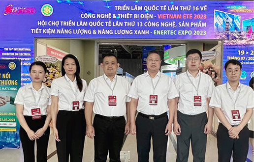 海阔天高 ，，“颐越”千里